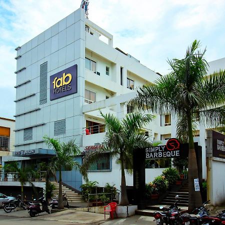 Oyo 24197 Saptaruchi Hotel Pimpri-Chinchwad Kültér fotó